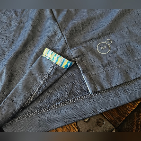 Set (2) of Puma Polo Shirts - Picture 14 of 16